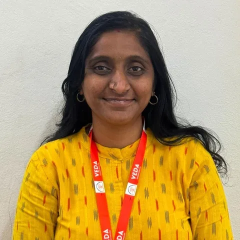 Adhilakshmi, Senior Spoken English trainer at Veda Hyderabad