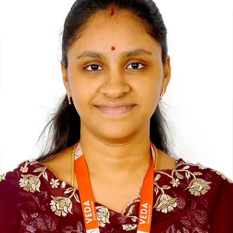 Padmasri A, Senior Spoken English trainer at Veda Hyderabad